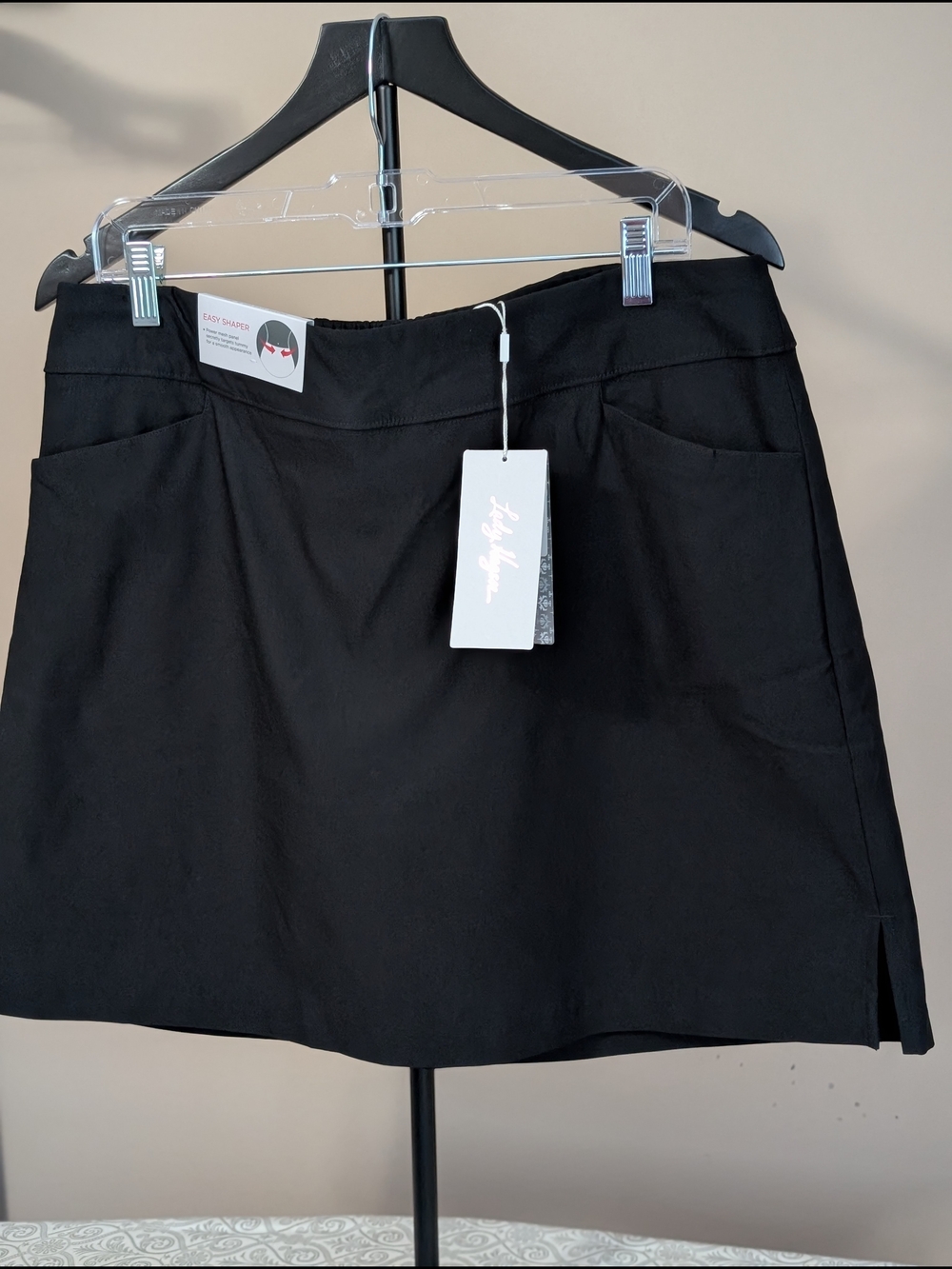 Lady Hagen Black Easy Shaper Skort with Pockets Size 16